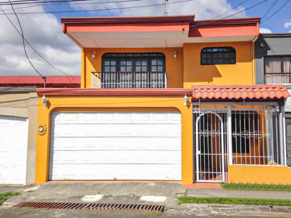 Casa en Residencial Omega