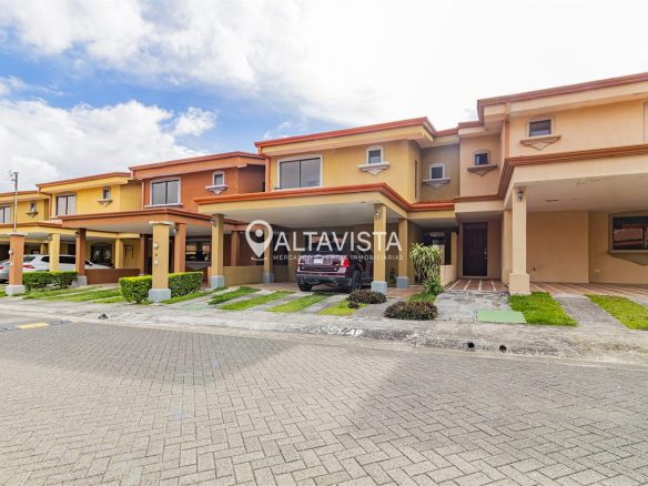 Portada Condominio Arandas en Sabanilla