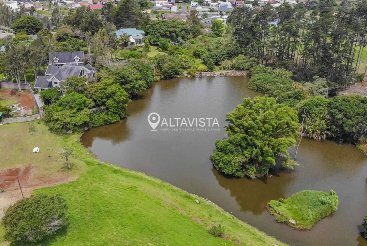 Lote en venta CONDOMINIO LOS LAGOS CARTAGO