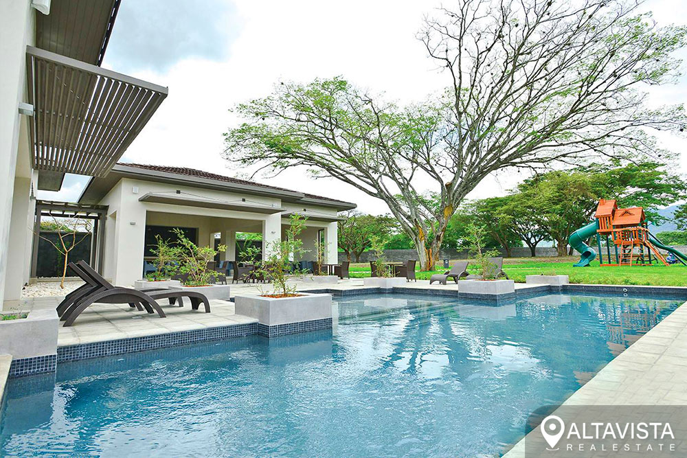 Condominio NYA Lindora