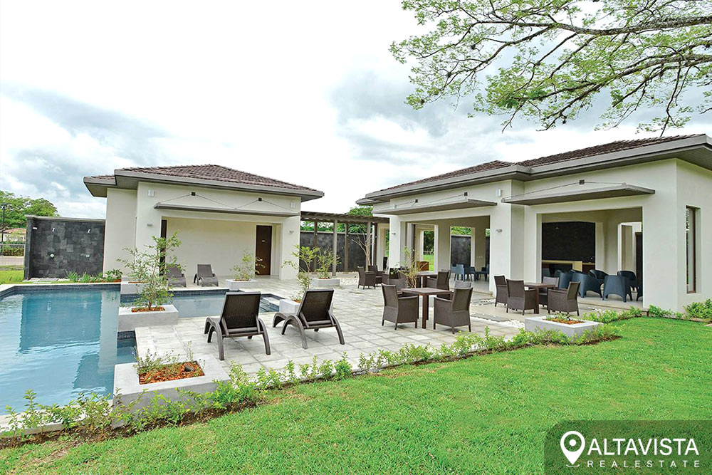 Condominio NYA Lindora