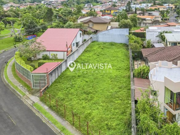 Venta de Lote Altamonte 8713