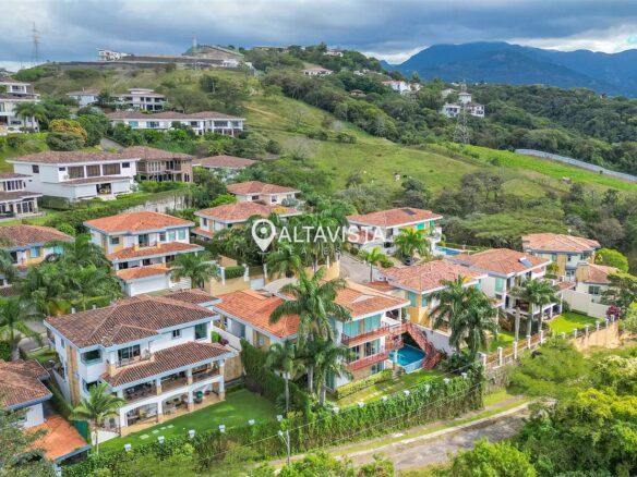 Lote en Venta Condominio Puerta del so