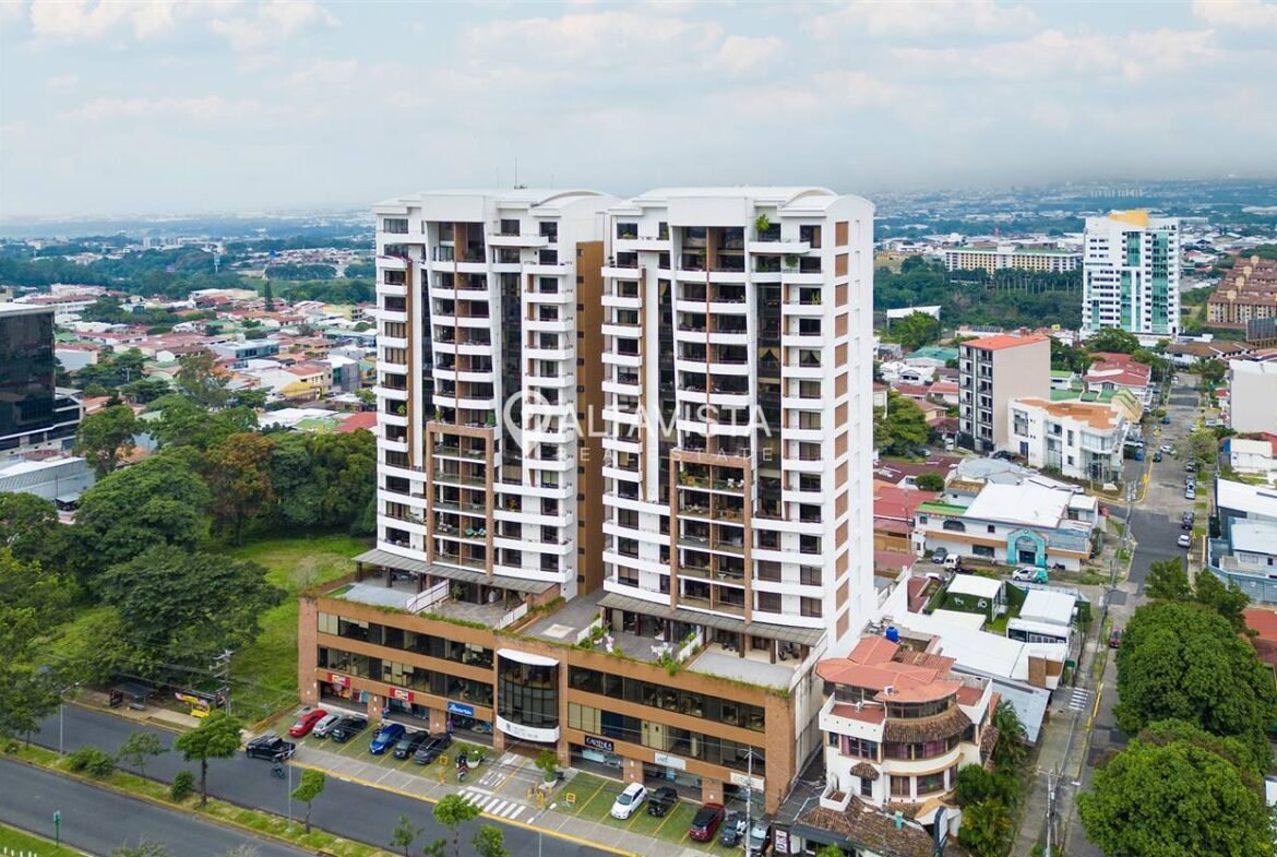 Apartamento Condominio Torres del Parque Sabana