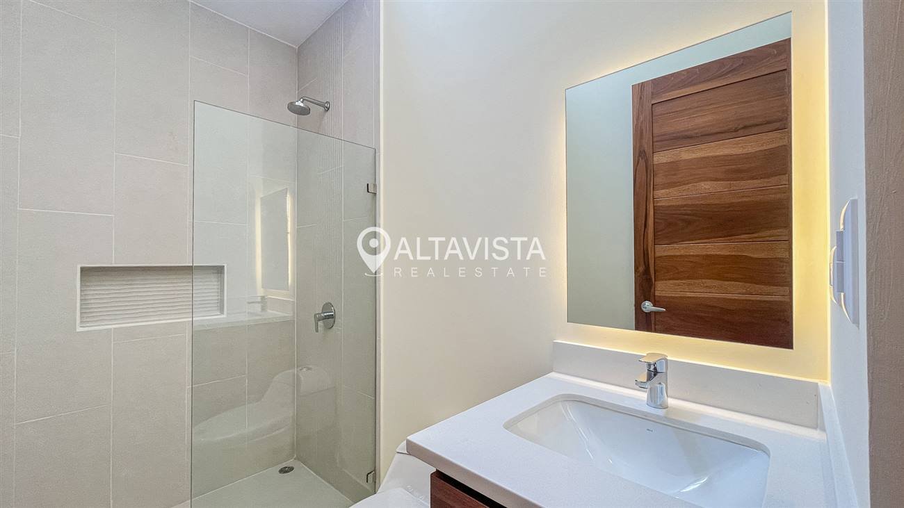 Casa en venta Condominio Puerto España Cartago