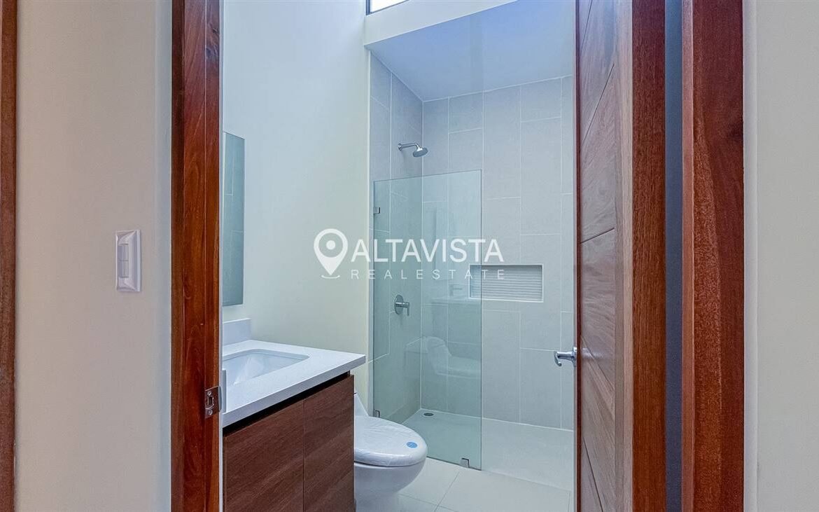 Casa en venta Condominio Puerto España Cartago