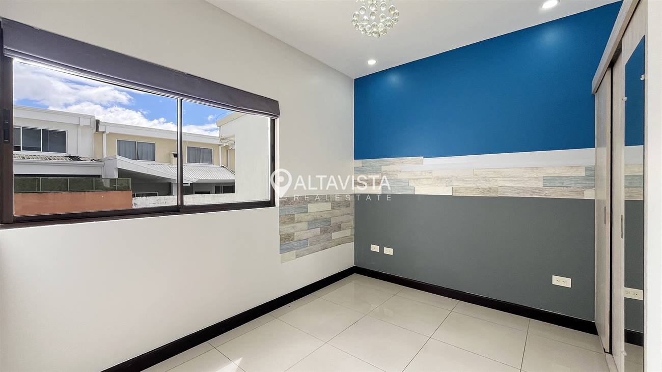 Casa en venta Condominio Terralta Curridabat