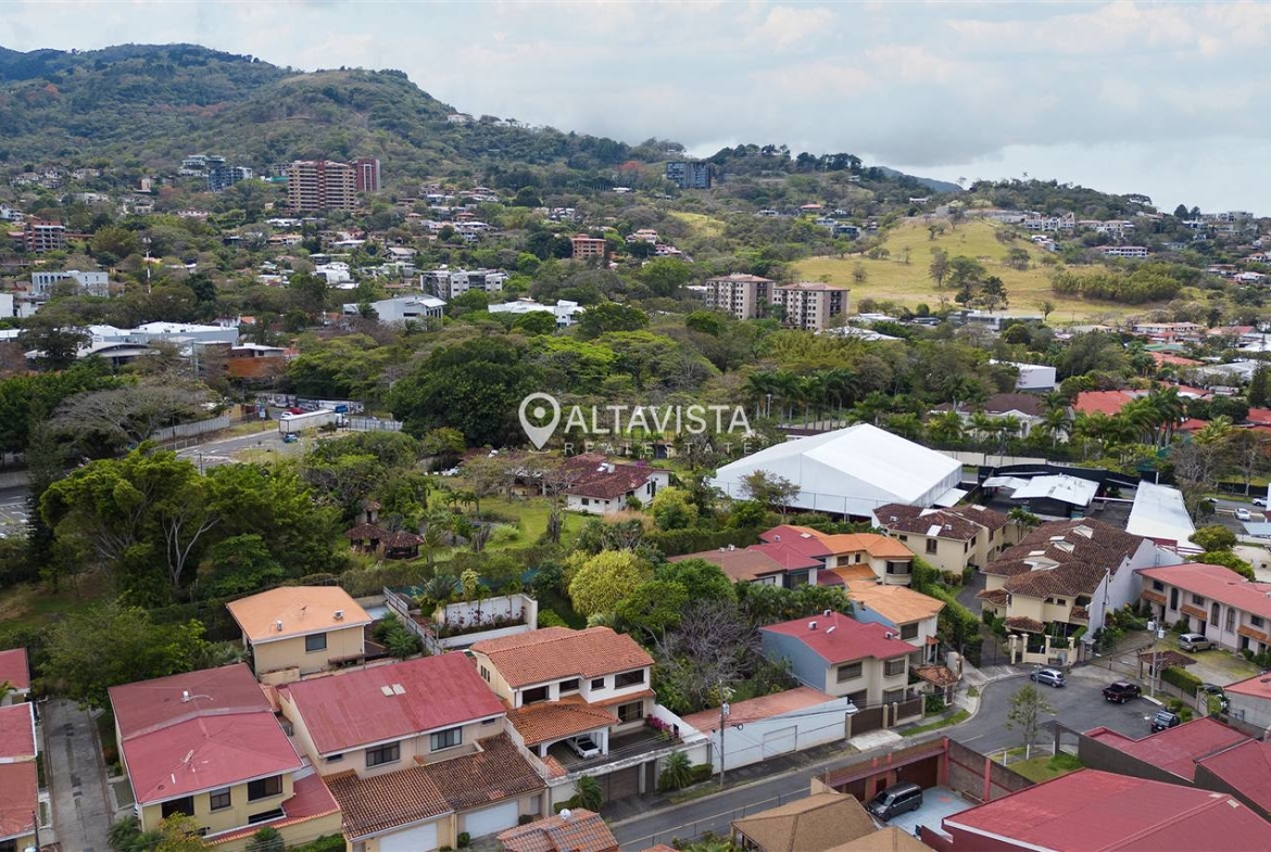 Casa Condominio Acacias Escazú