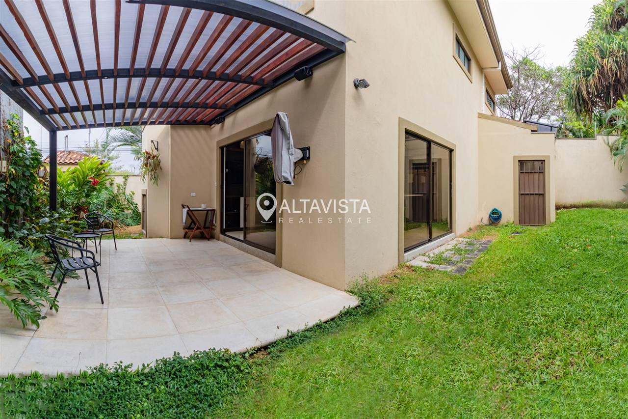 Casa Condominio Acacias Escazú