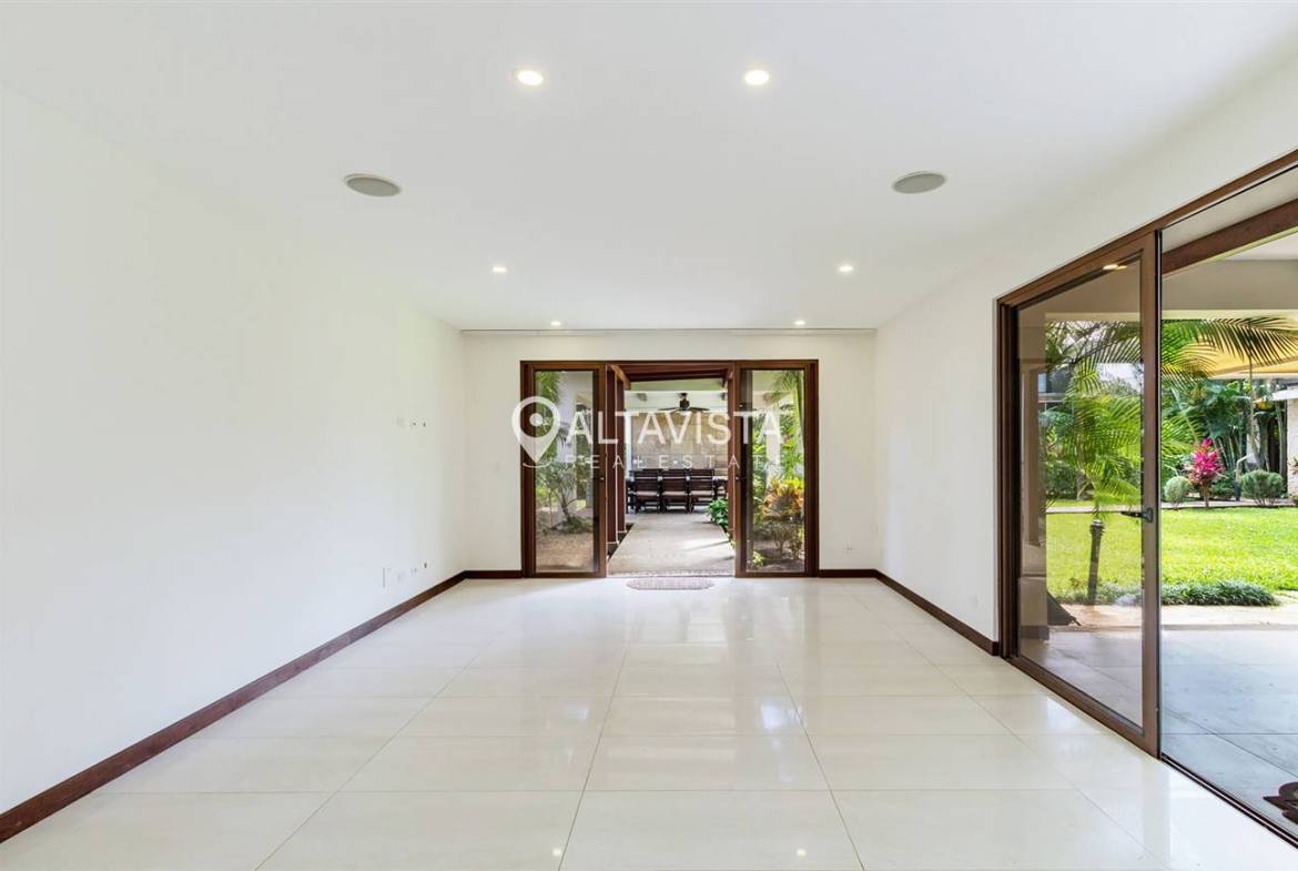 Condominio NYA Lindora