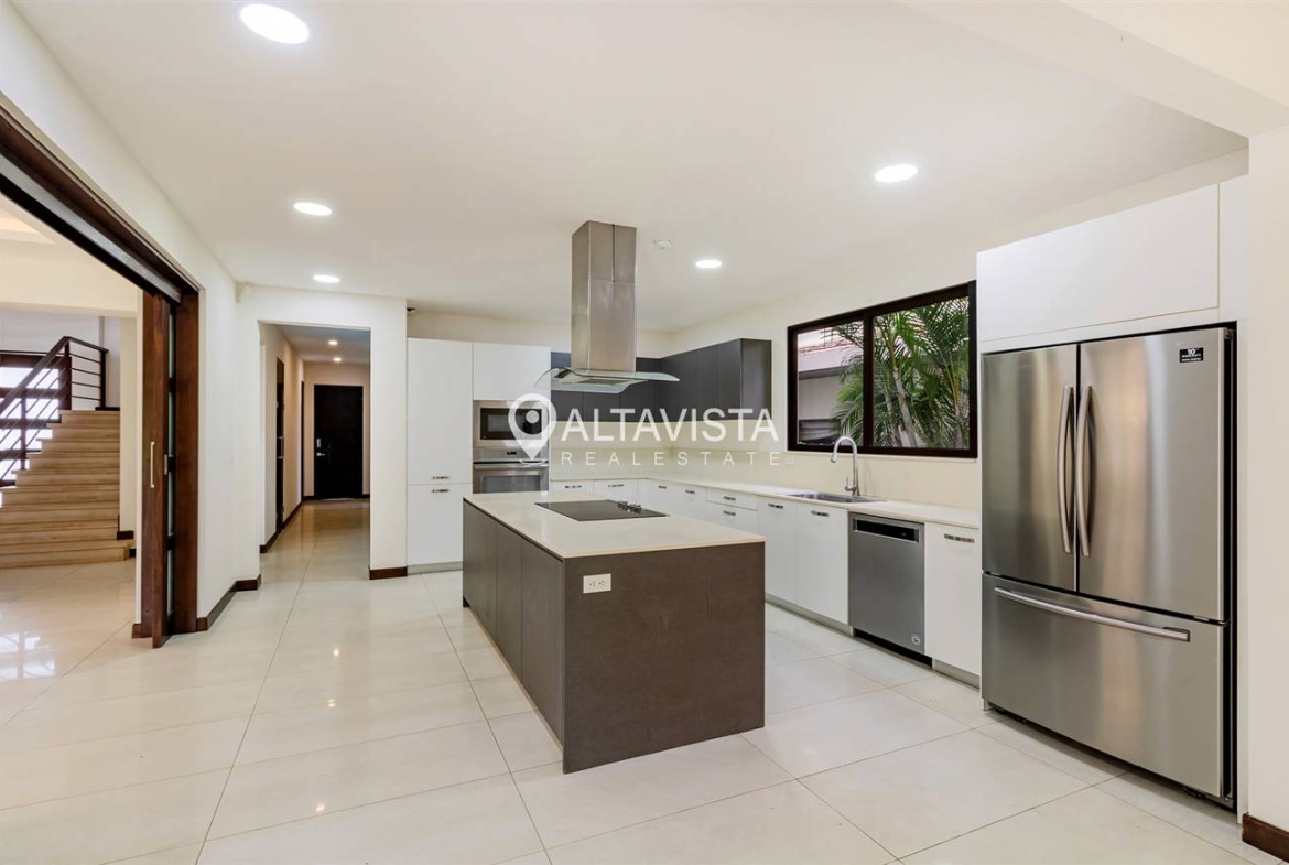 Condominio NYA Lindora