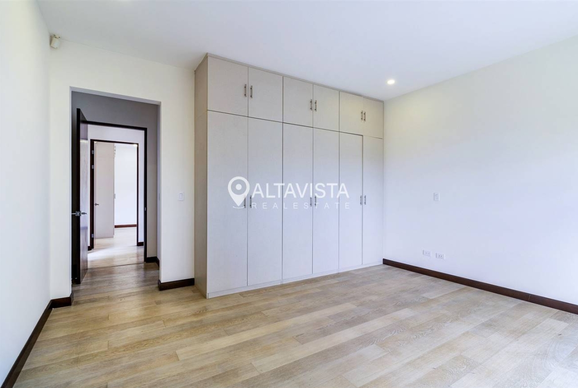 Condominio NYA Lindora