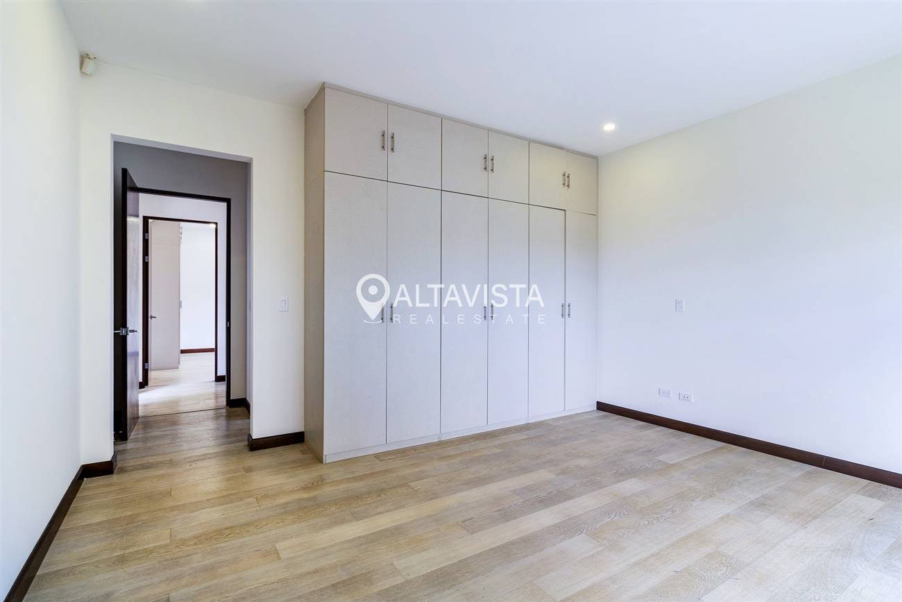 Condominio NYA Lindora