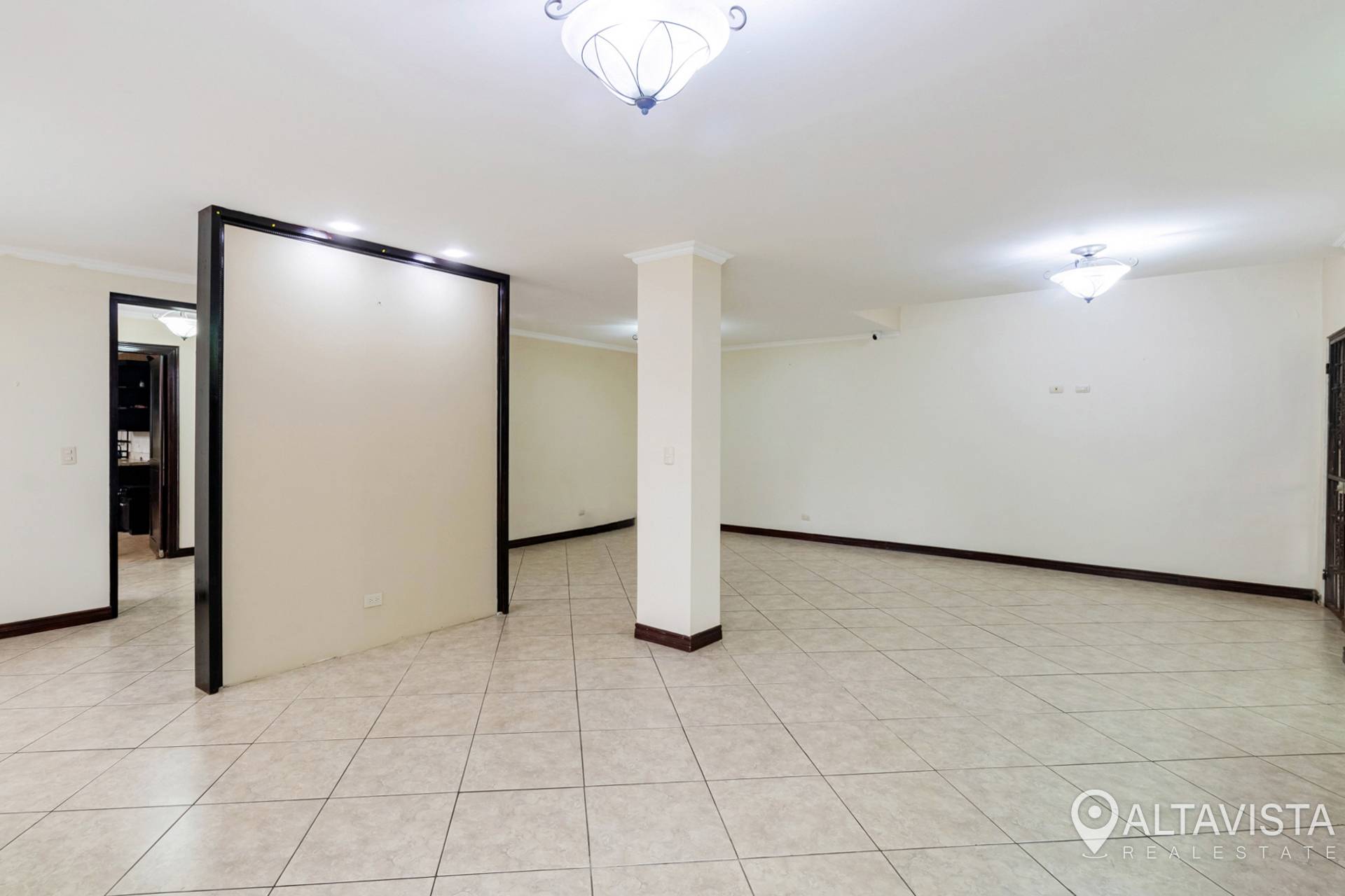 Condominio en Pinares de Curridabat