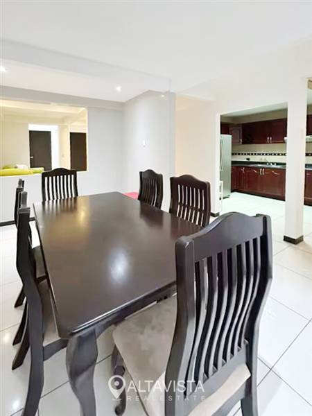 Condominio en La Sabana