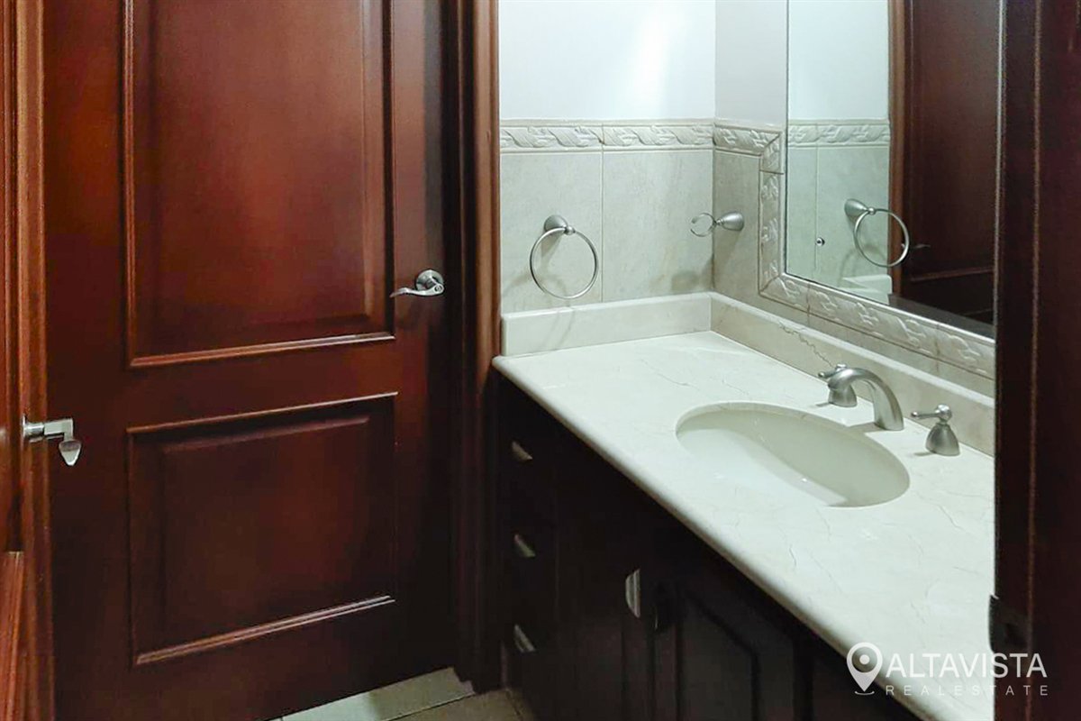 Casa en Alquiler Hacienda Gregal