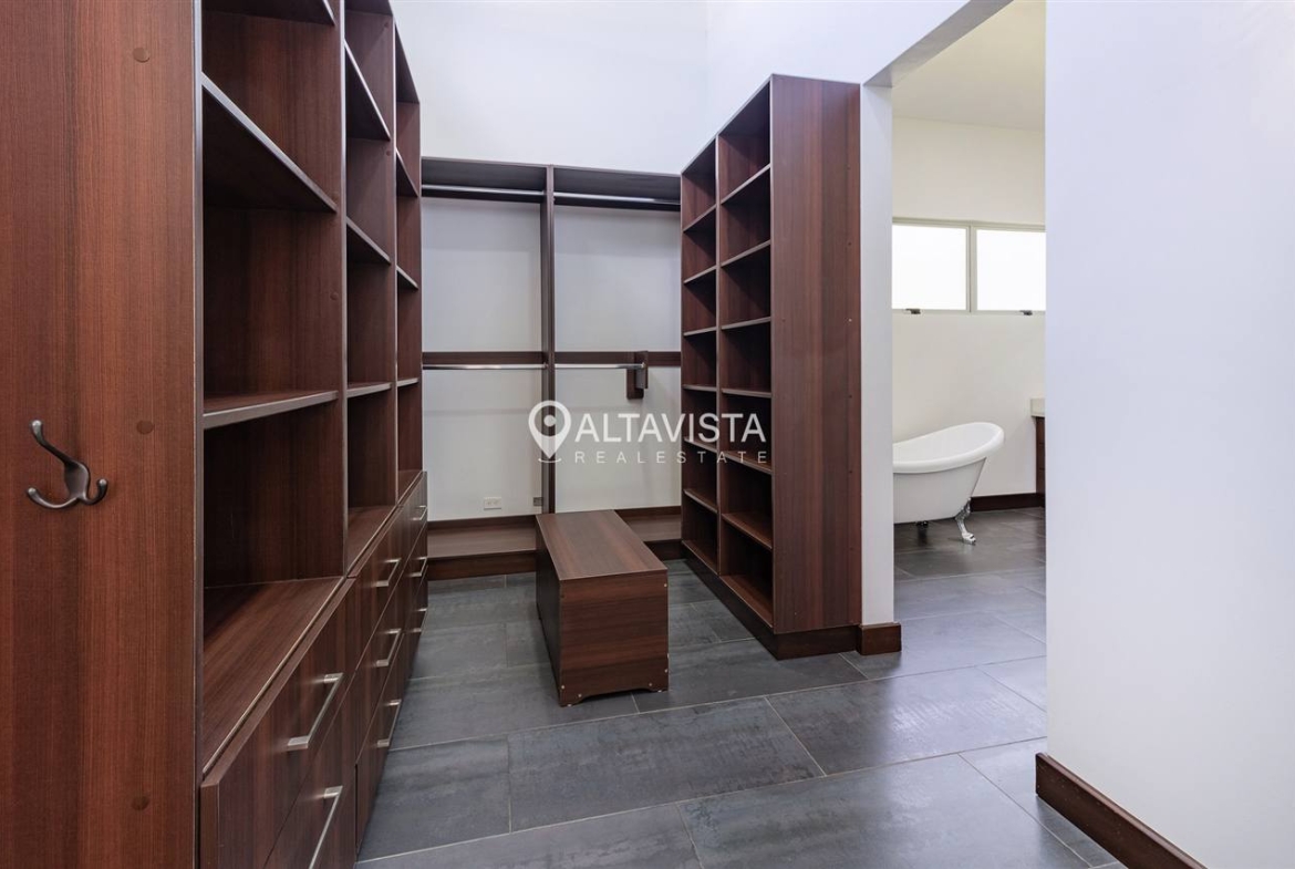 Casa en Venta Heredia