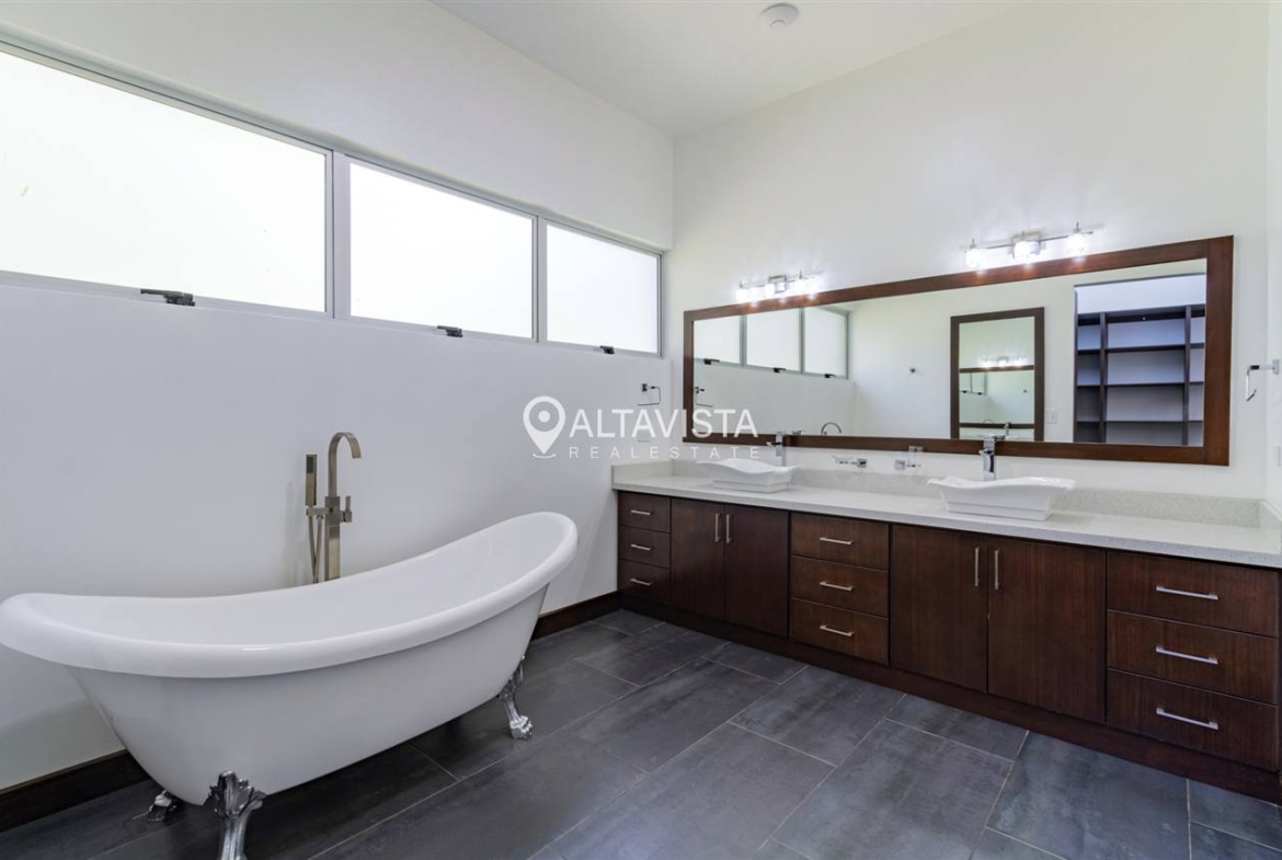 Casa en Venta Heredia