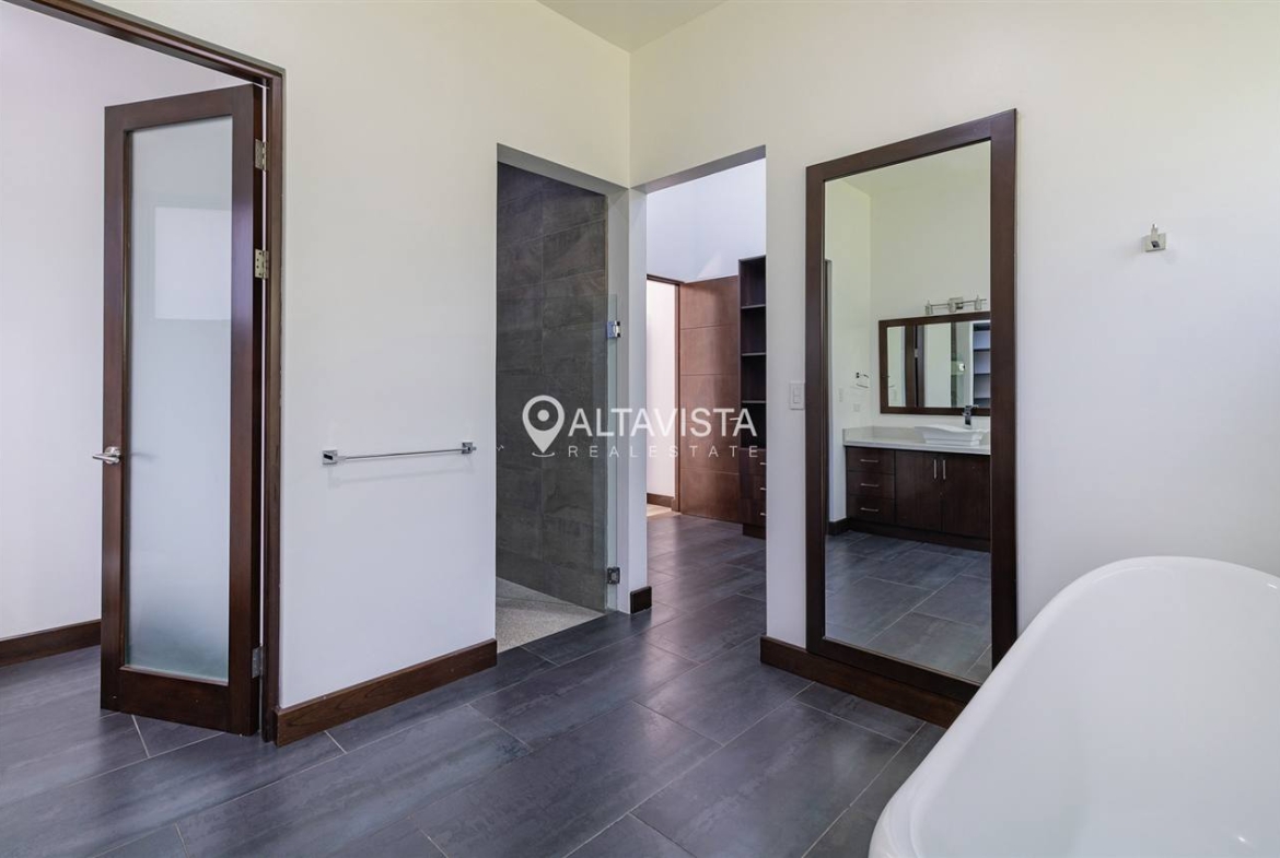 Casa en Venta Heredia