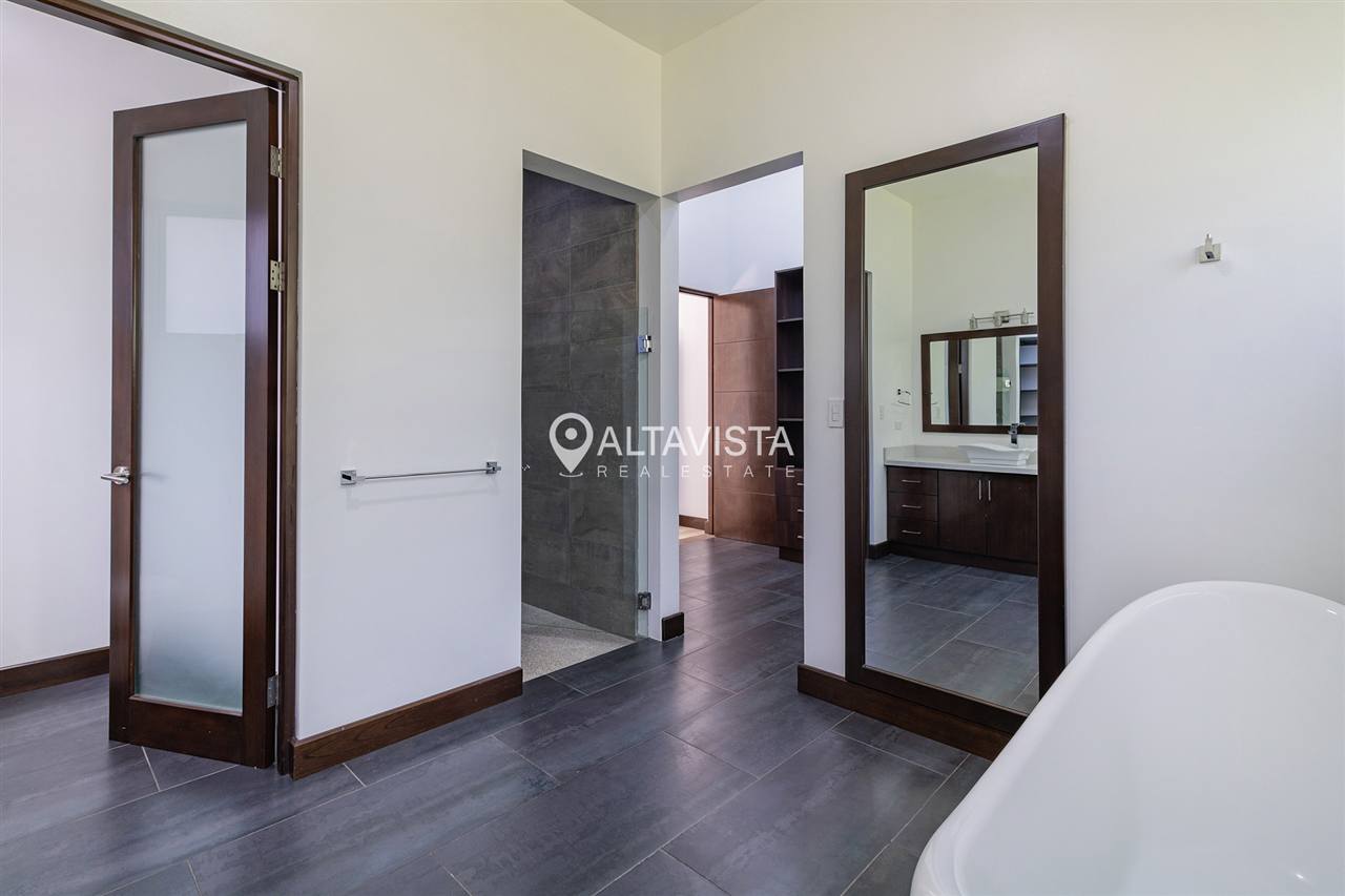 Casa en Venta Heredia