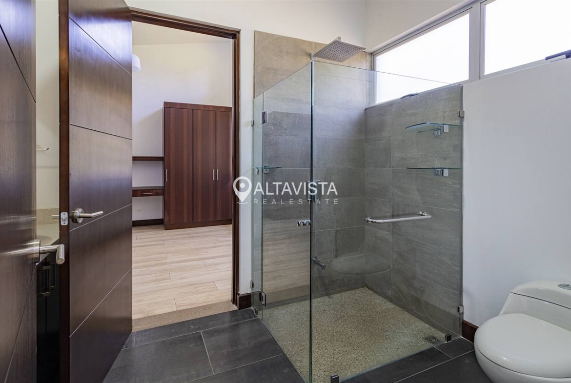 Casa en Venta Heredia