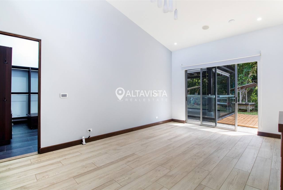 Casa en Venta Heredia