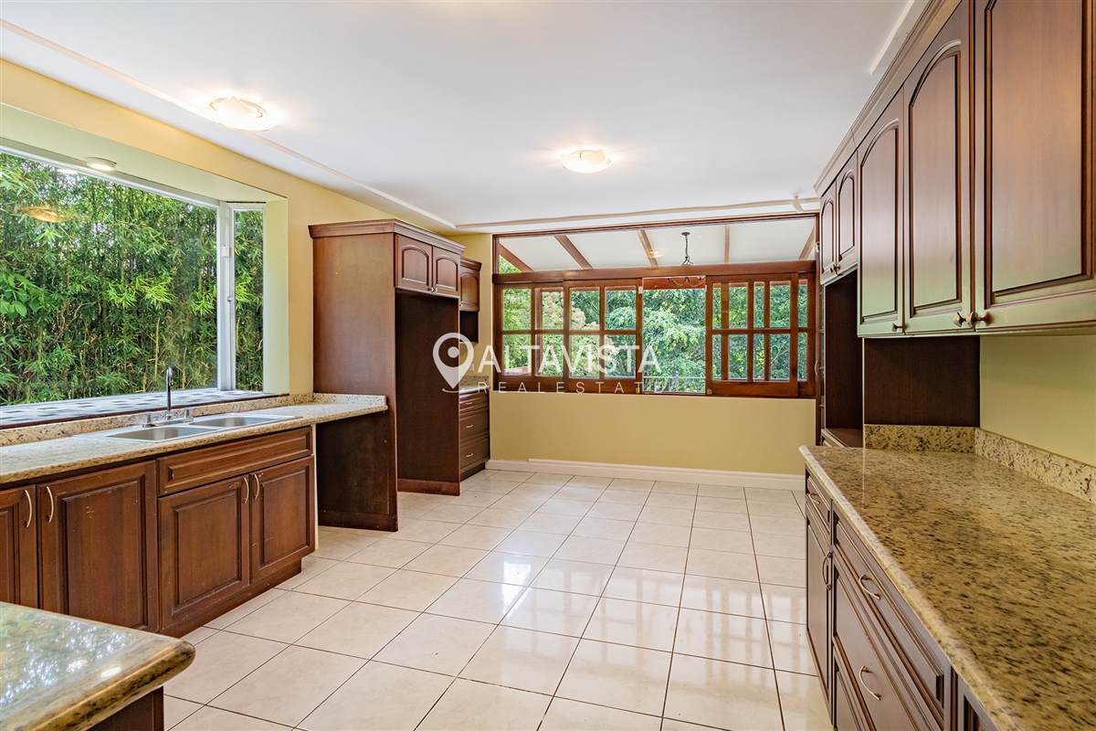 Casa en Venta Residencial Apacibles Valles