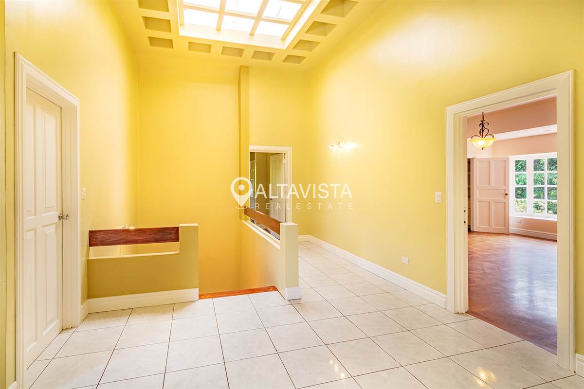 Casa en Venta Residencial Apacibles Valles