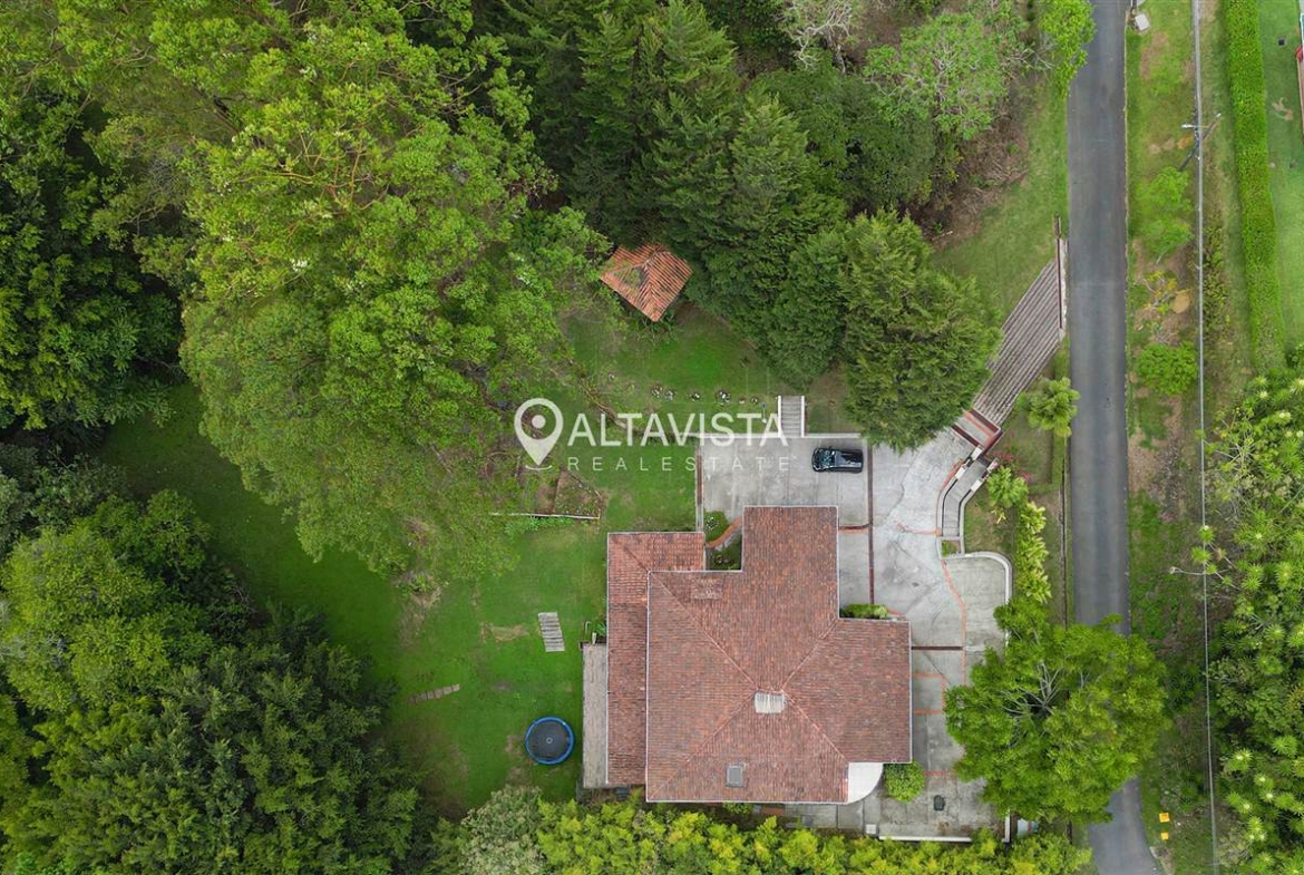 Casa en Venta Residencial Apacibles Valles