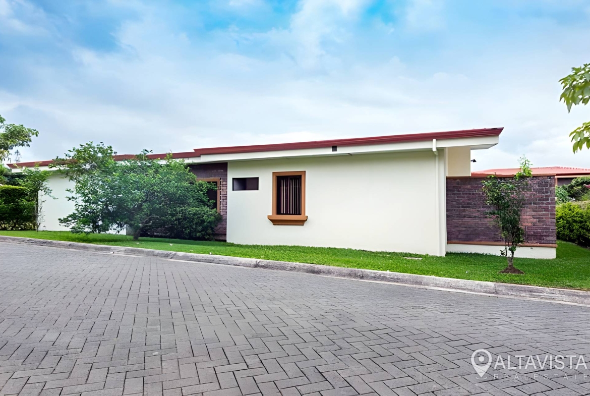 Casa en condominio Condoroble