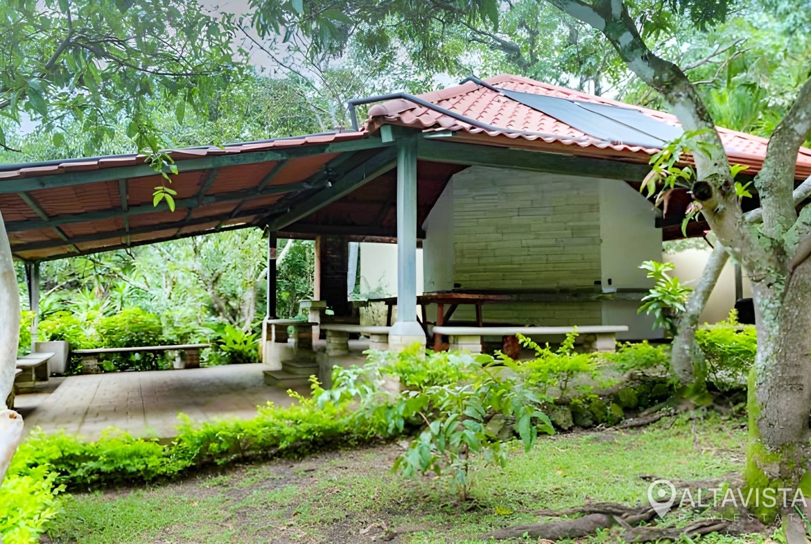 Casa en condominio Condoroble