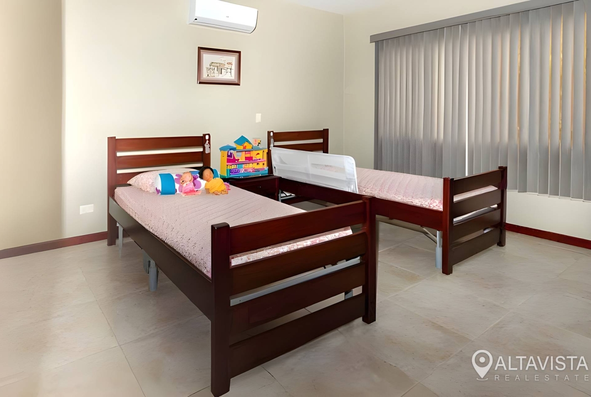 Casa en condominio Condoroble