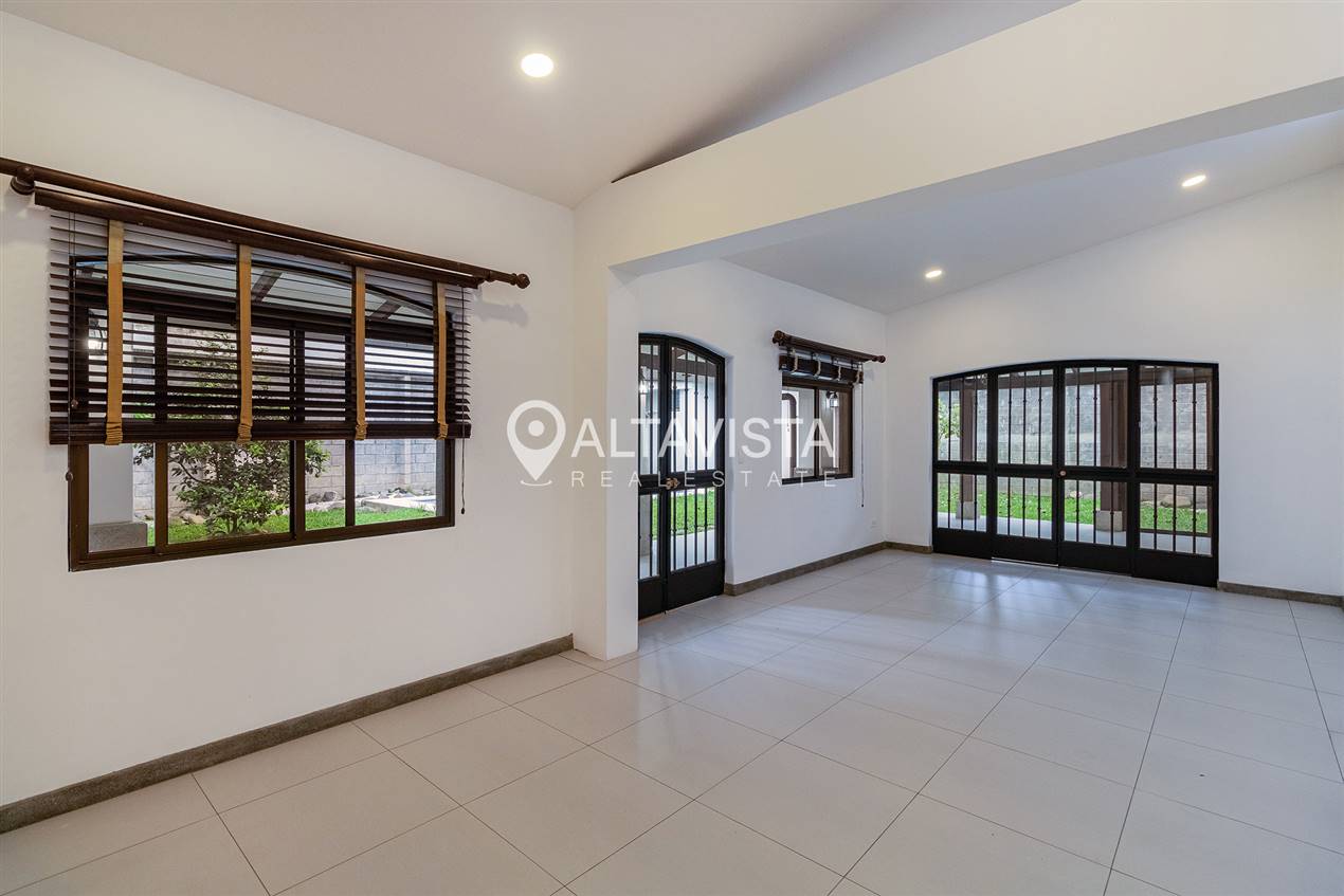 Casa en condominio Vía Ciprés