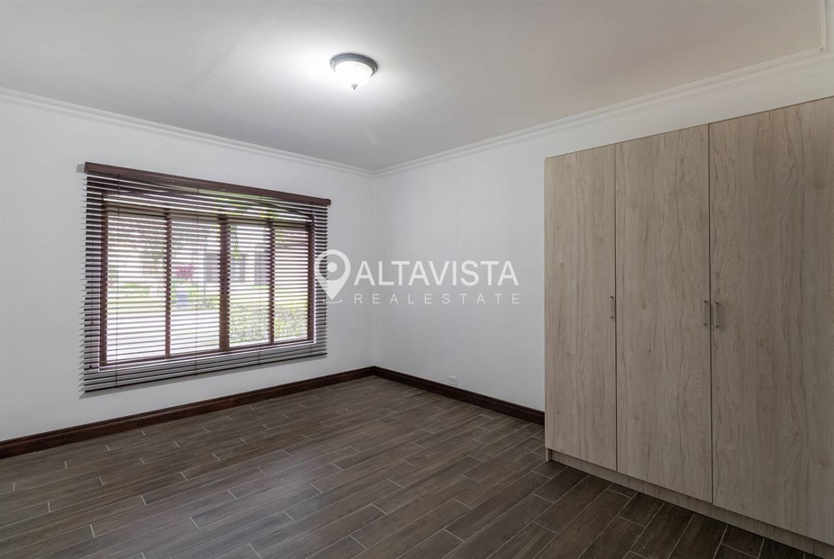 Casa en condominio Vía Ciprés