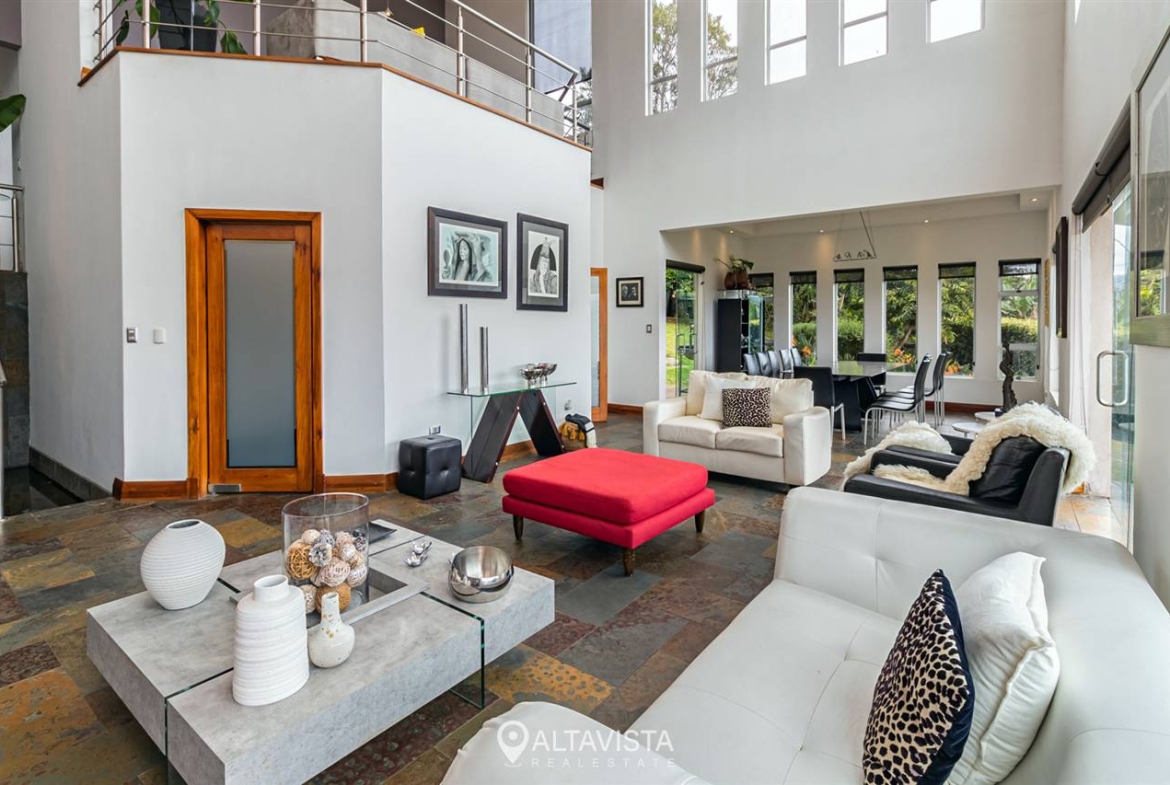 Colinas de Montealegre