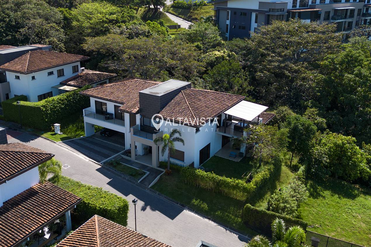 Casa en venta Condominio Lomas del Valle Santa Ana