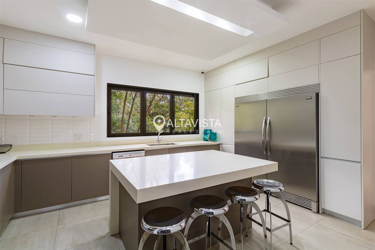 Casa en venta Condominio Lomas del Valle Santa Ana