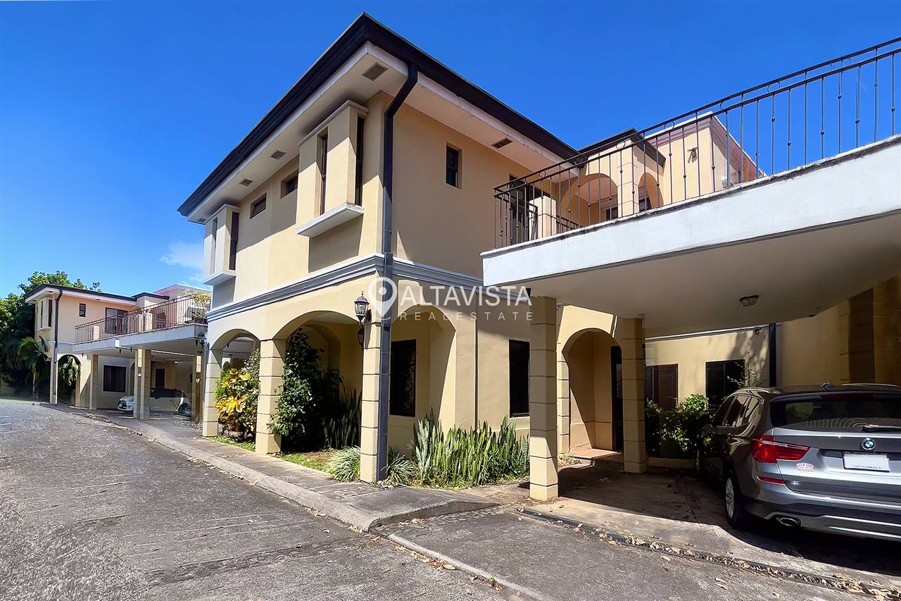 Casa en venta Condominio Río Oro, Santa Ana