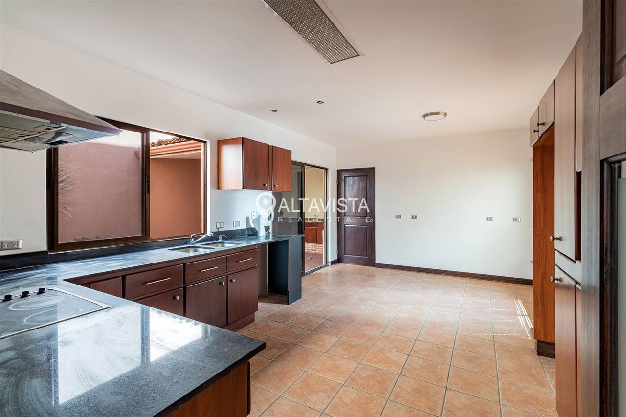 Casa en venta Condominio Río Oro, Santa Ana