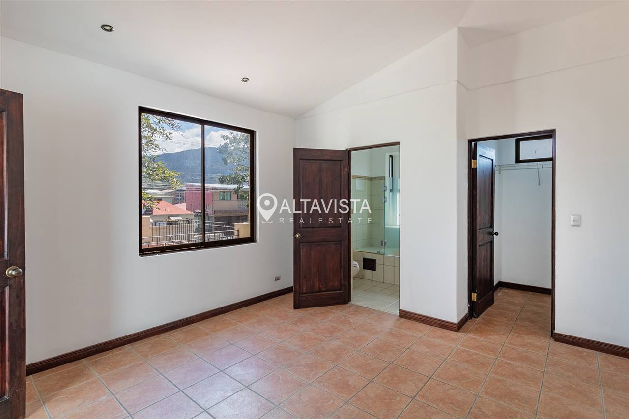 Casa en venta Condominio Río Oro, Santa Ana