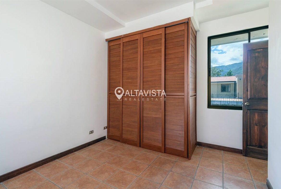 Casa en venta Condominio Río Oro, Santa Ana