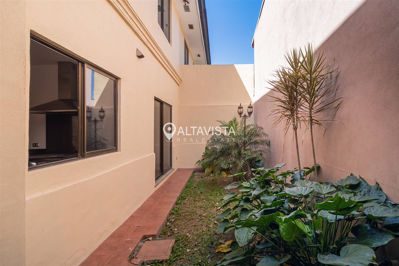 Casa en venta Condominio Río Oro, Santa Ana