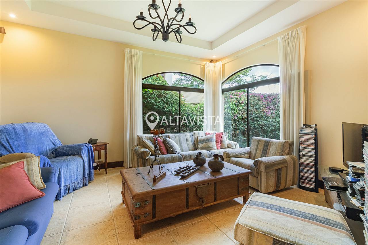 Casa en venta Guayacan real