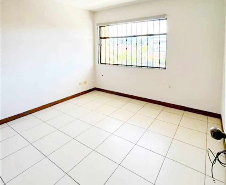 Condominio en Pinares de Curridabat