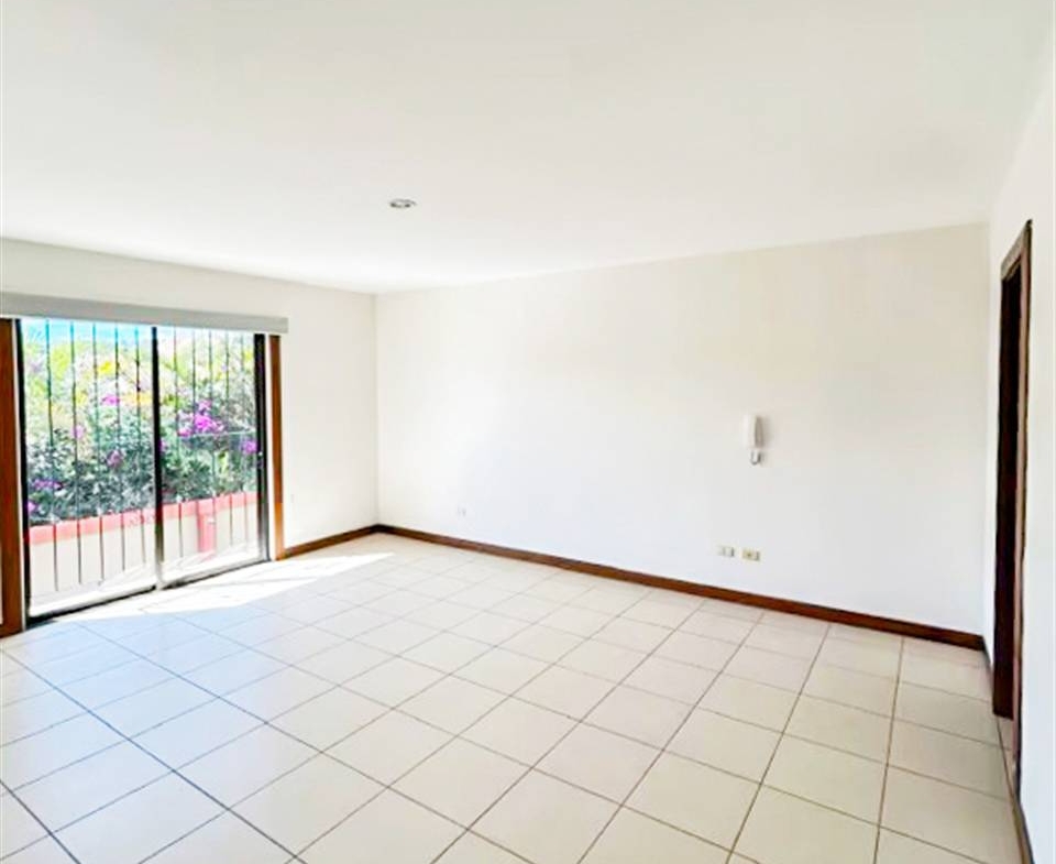 Condominio en Pinares de Curridabat
