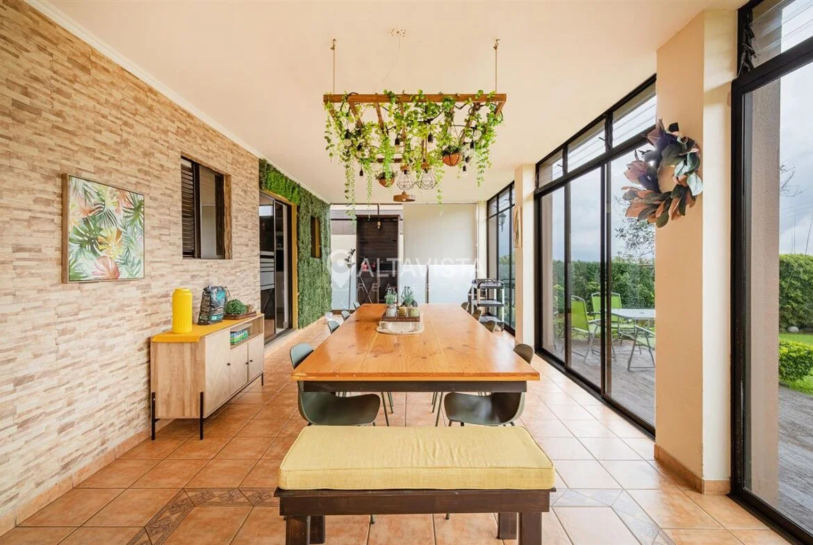 Condominio Cedro alto