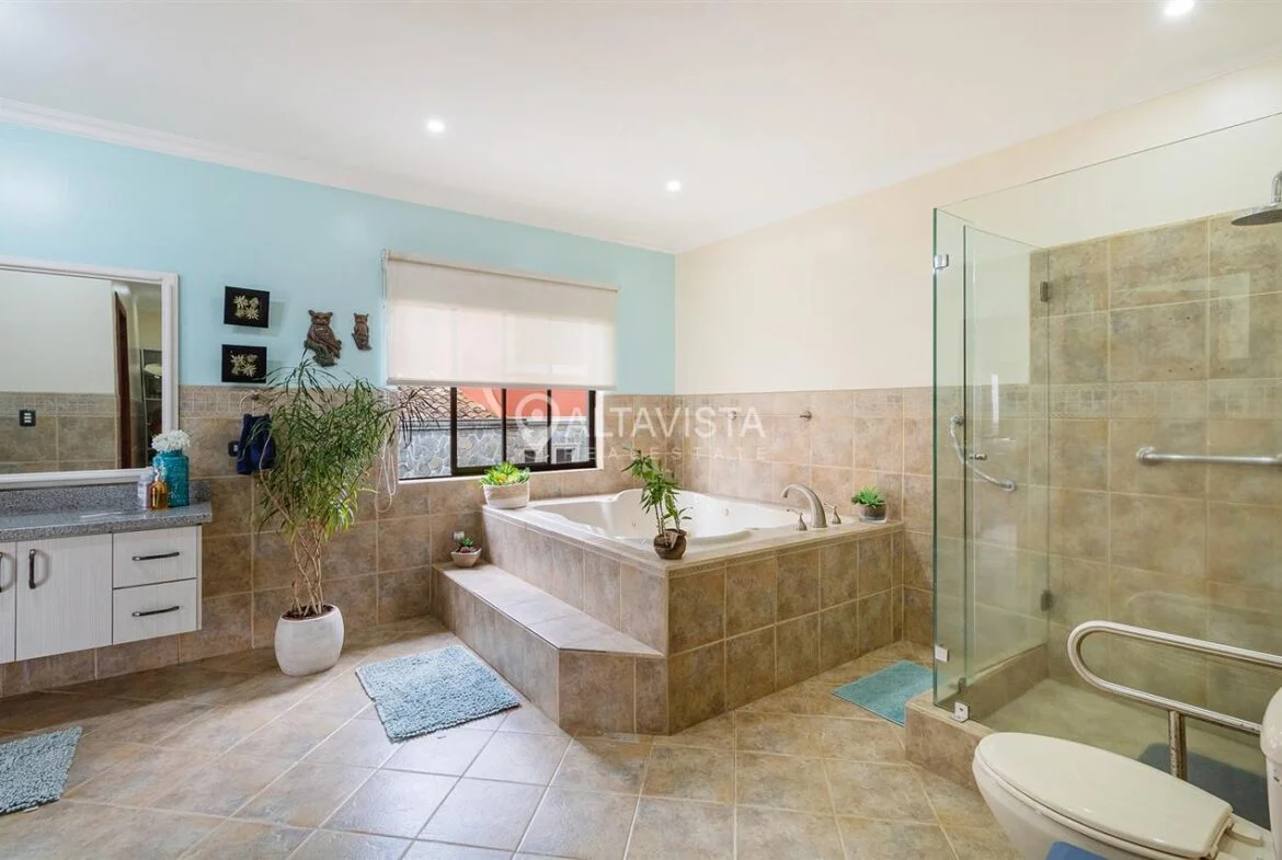 Condominio Cedro alto