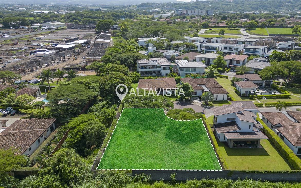 Condominio NYA Lindora