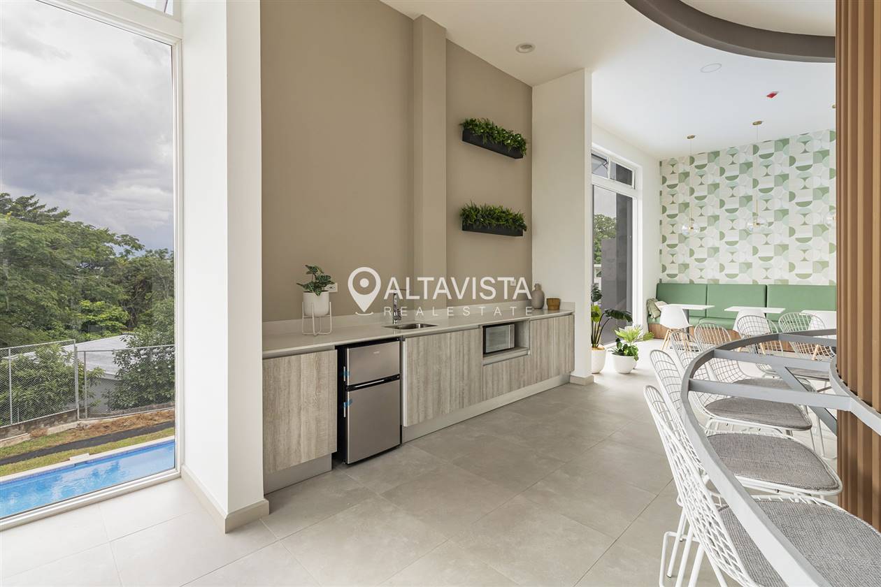 Condominio Nasara en Santa Ana