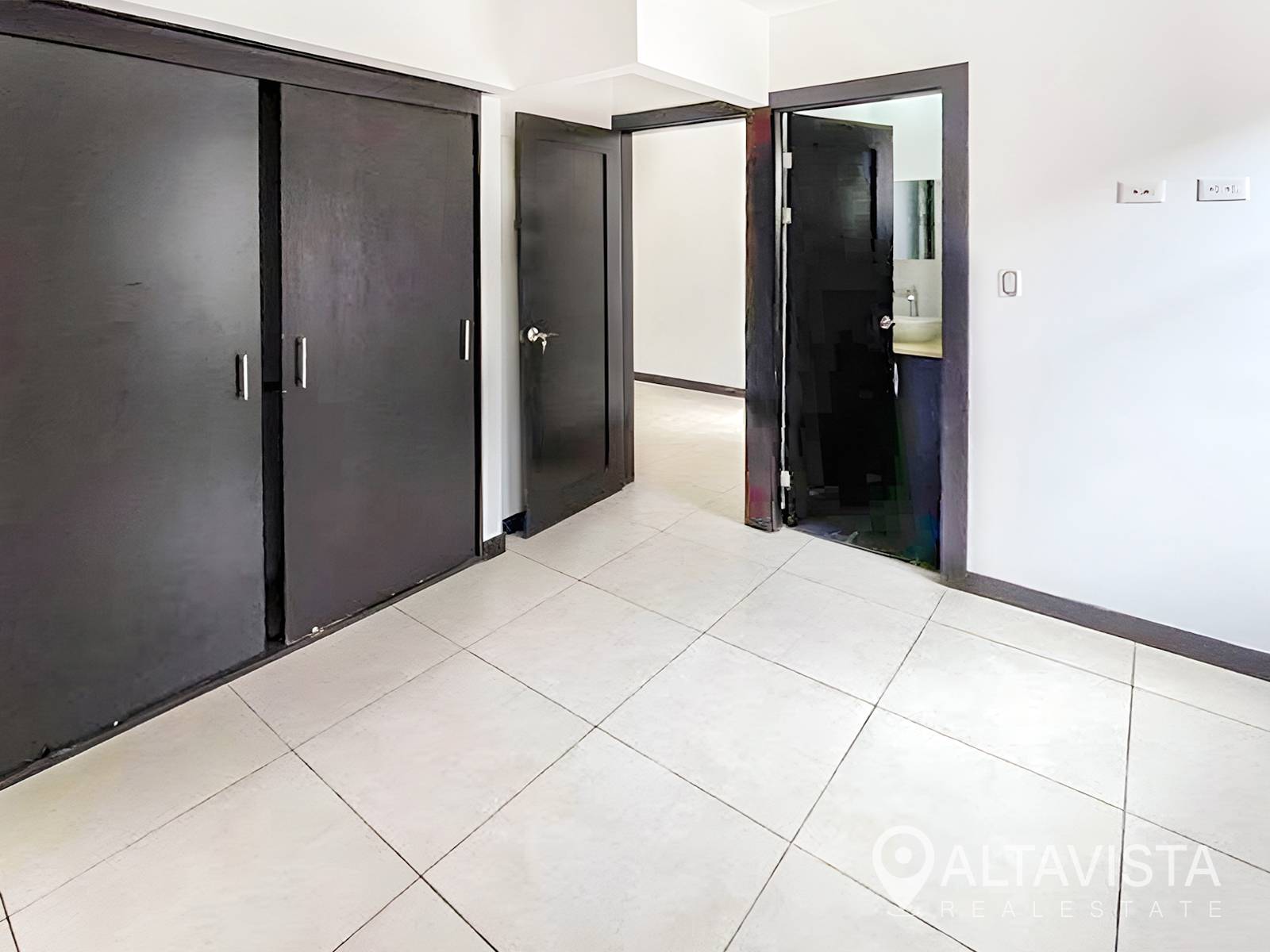 Condominio San Ignacio, Cartago